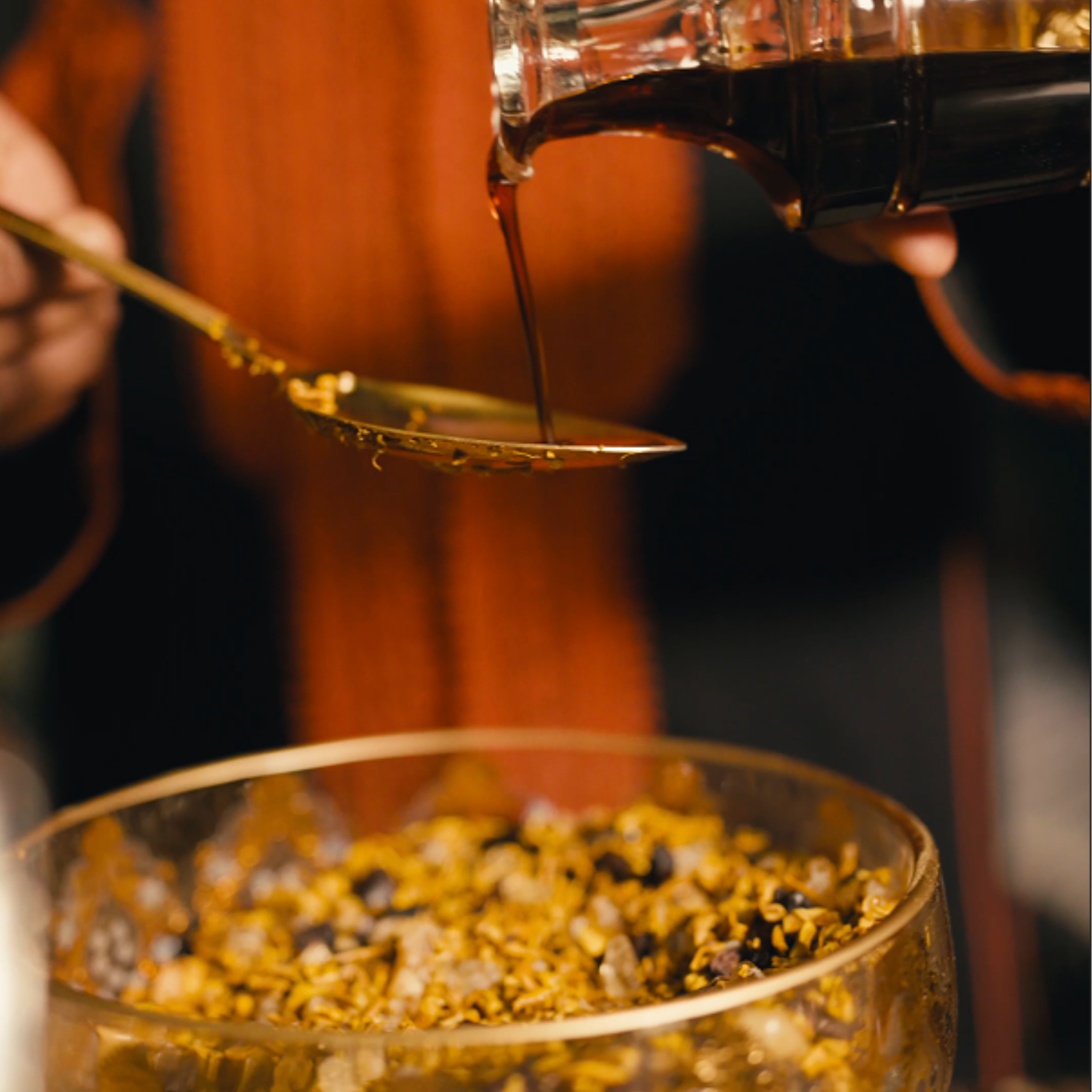 Serghina pure mix de l'oud et de zaafrane